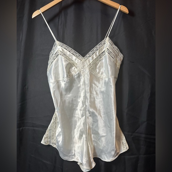 Vintage NWT Victoria’s Secret Lace Lingerie Teddy Bodysuit White Gold Label - Picture 1 of 16